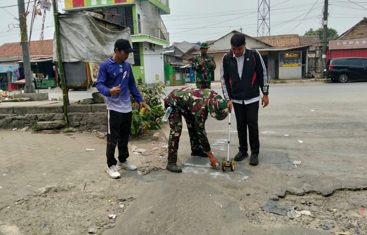 TMMD ke-130 Siapkan Infrastruktur Jalan 872 Meter untuk Warga Sumur Bandung TMMD ke-130 Siapkan Infrastruktur Jalan 872 Meter untuk Warga Sumur Bandung