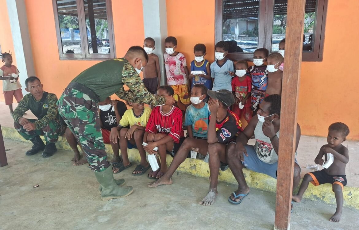 Satgas TMMD Galang Kesadaran Kesehatan untuk Anak Melalui Edukasi Masker Satgas TMMD Galang Kesadaran Kesehatan untuk Anak Melalui Edukasi Masker