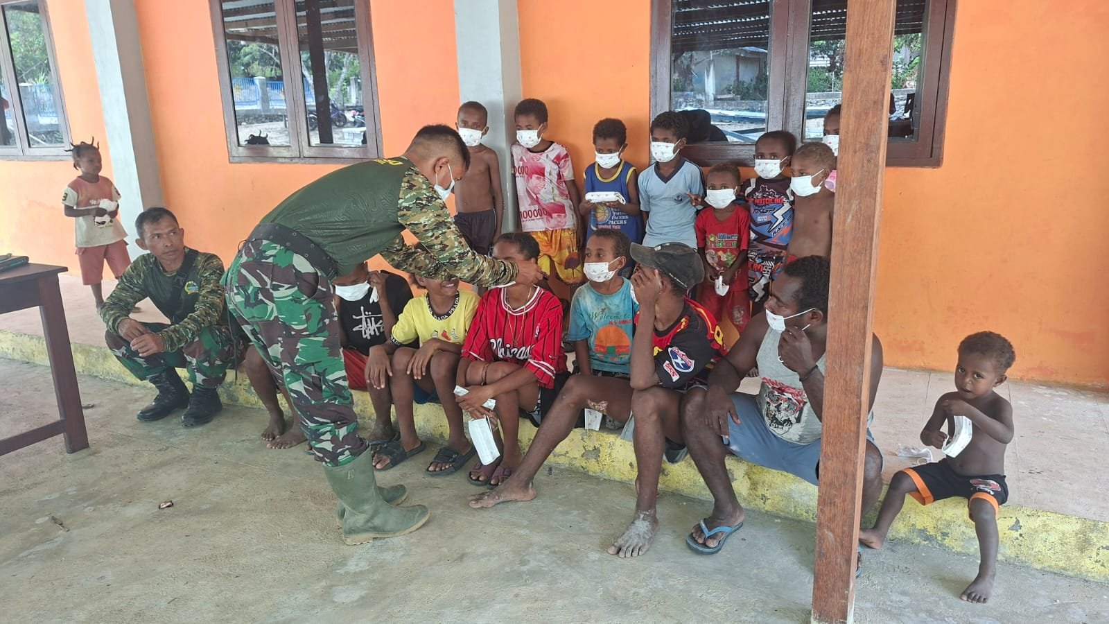 Satgas TMMD Galang Kesadaran Kesehatan untuk Anak Melalui Edukasi Masker