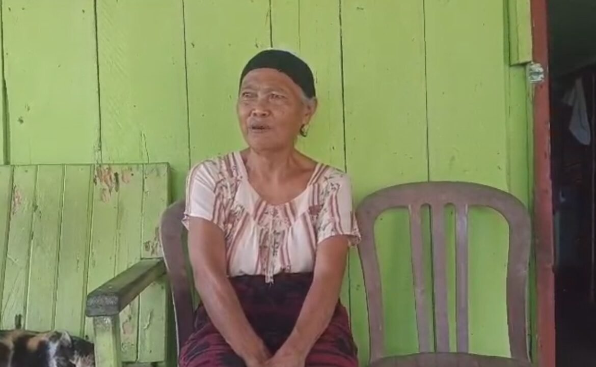Haji Arsyad Rasakan Dampak Positif Program TMMD dalam Rehabilitasi Rumahnya