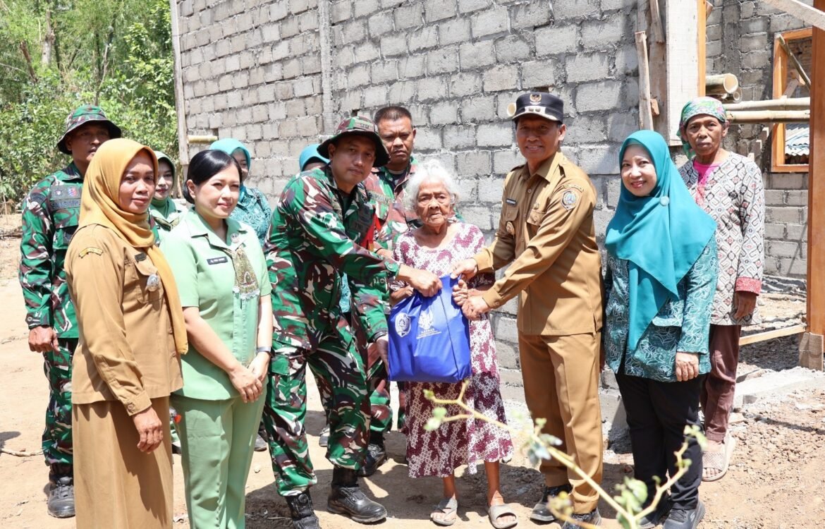 Mbah Waqilah, di usia 95 tahun, berharap hunian layak segera terealisasi