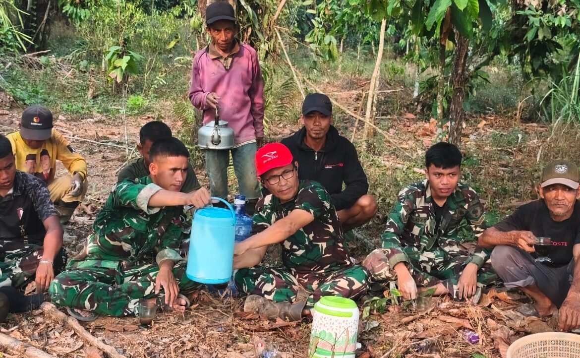 Kebersamaan Membangun Desa: Kekuatan Sosial TMMD ke-130 di Luwu Timur Kebersamaan Membangun Desa: Kekuatan Sosial TMMD ke-130 di Luwu Timur