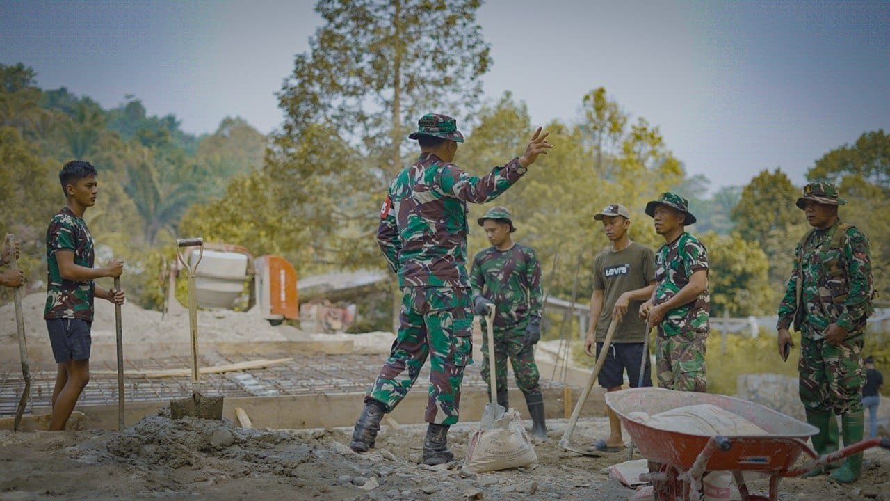 Gotong Royong dan Kebersamaan, Pondasi Kegiatan TMMD Palopo yang Sukses