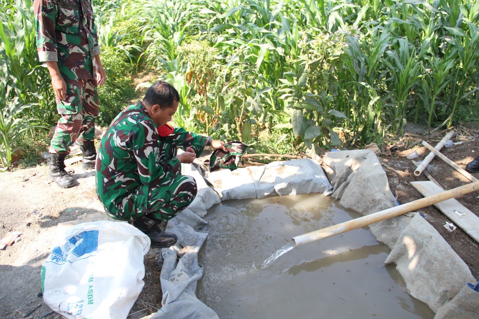 Strategi TMMD ke-130 dalam Memperkuat Akses Air di Sektor Pertanian Tulungagung