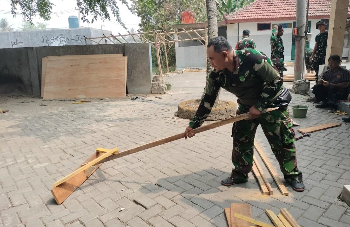 Optimalkan Pembangunan, Satgas TMMD ke-130 Kembangkan Alat Baru di Sumur Bandung