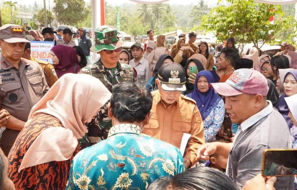 Dandim dan Bupati Malang Tingkatkan Kegiatan UMKM di Usai TMMD Ke-130